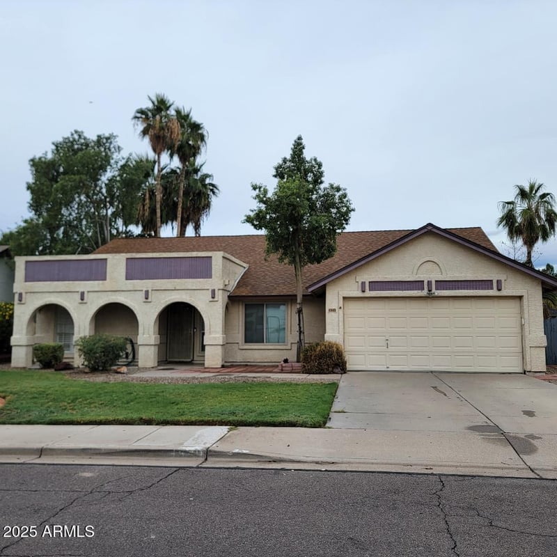 4940 Hobart St, Mesa, AZ 85205
