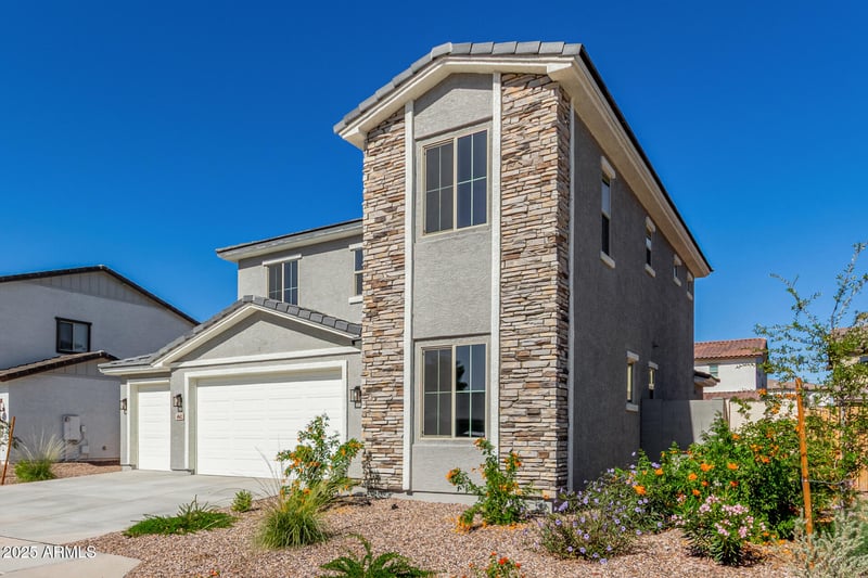 4942 Brown St, Glendale, AZ 85302