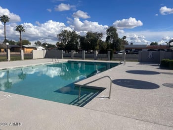 4942 W Townley Ave, Glendale, AZ 85302
