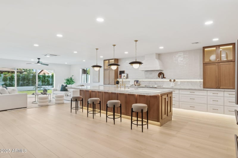 4944 Windrose Dr, Scottsdale, AZ 85254