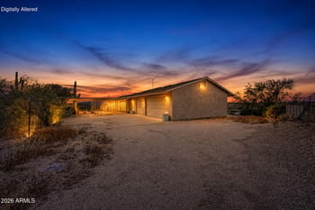 49440 N Central Ave N, New River, AZ 85087