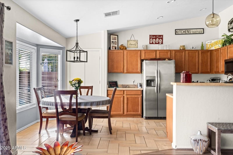 4945 Shapinsay Dr, San Tan Valley, AZ 85140