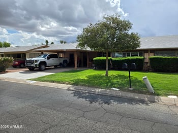 4946 Lake Point Cir, Phoenix, AZ 85044