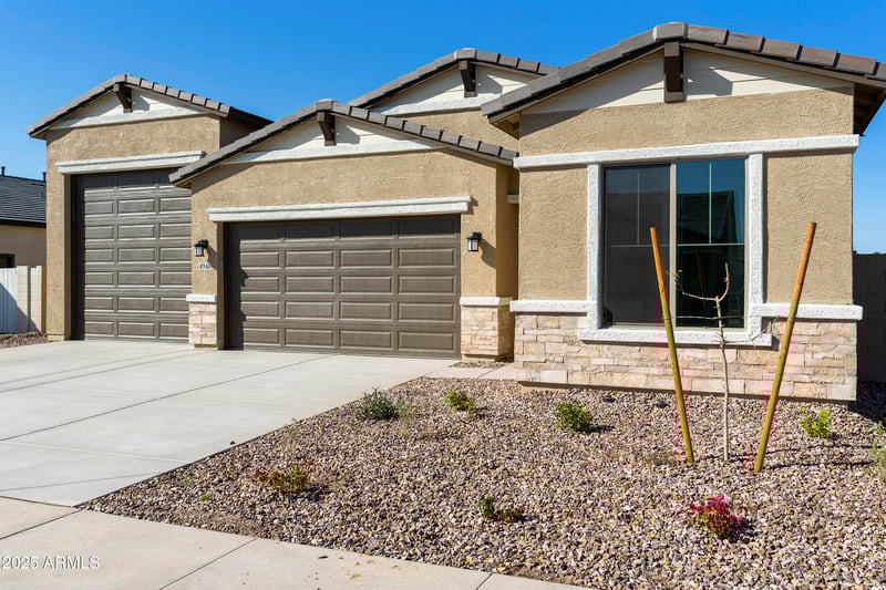 4946 Weeping Willow Way, Laveen, AZ 85339
