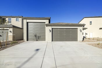 4948 Capistrano Ave, Laveen, AZ 85339