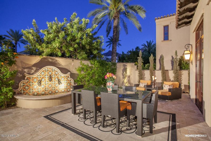 4949 E Lincoln Dr #5, Paradise Valley, AZ 85253