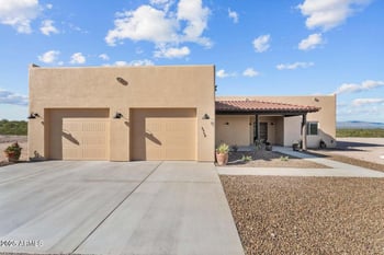 4950 Black Mountain Rd, Wickenburg, AZ 85390