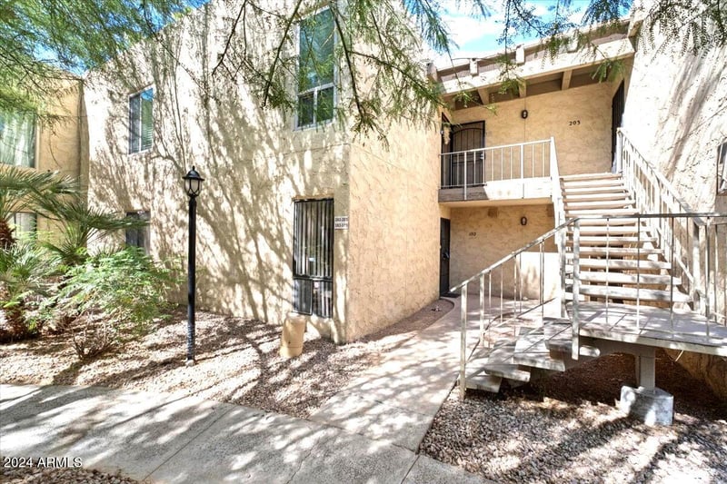 4950 Miller Rd #102, Scottsdale, AZ 85251