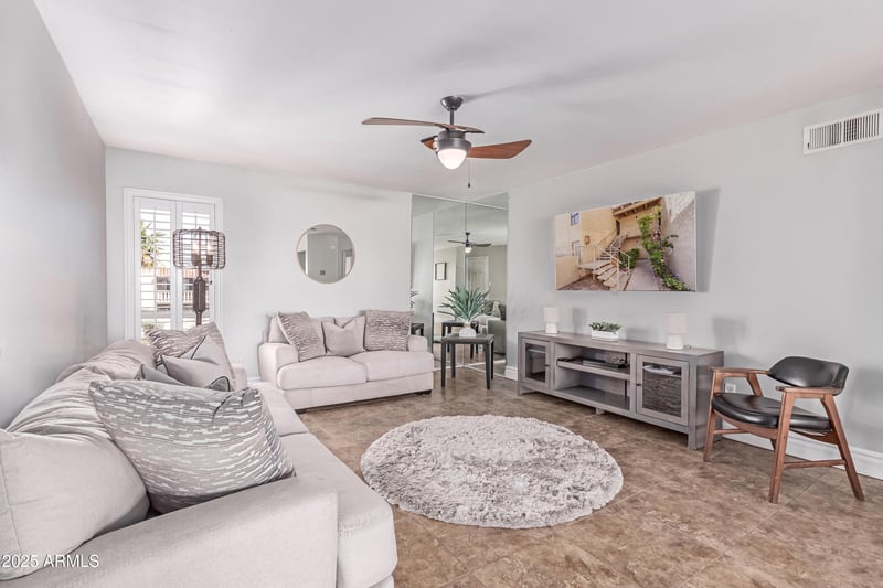 4950 Miller Rd #212, Scottsdale, AZ 85251