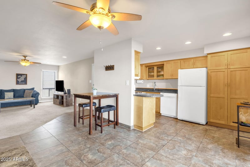 4950 Miller Rd #215, Scottsdale, AZ 85251