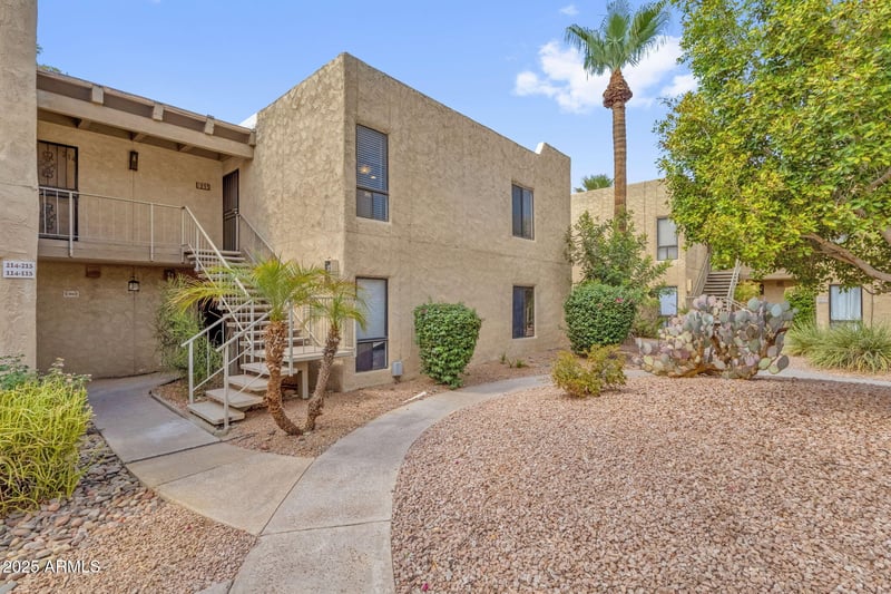 4950 Miller Rd #215, Scottsdale, AZ 85251