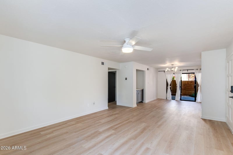 4950 Miller Rd #116, Scottsdale, AZ 85251