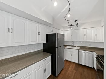 4950 N Miller Rd #337, Scottsdale, AZ 85251