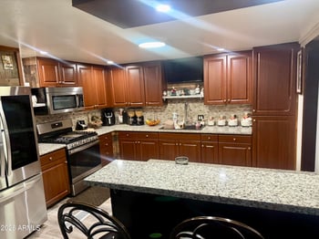 4950 W Bethany Home Rd #46, Glendale, AZ 85301