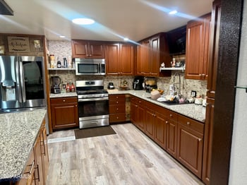 4950 W Bethany Home Rd #46, Glendale, AZ 85301