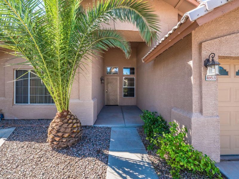 4953 W Kesler Ln, Chandler, AZ 85226