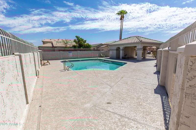 4954 Jeremy Dr, Glendale, AZ 85308