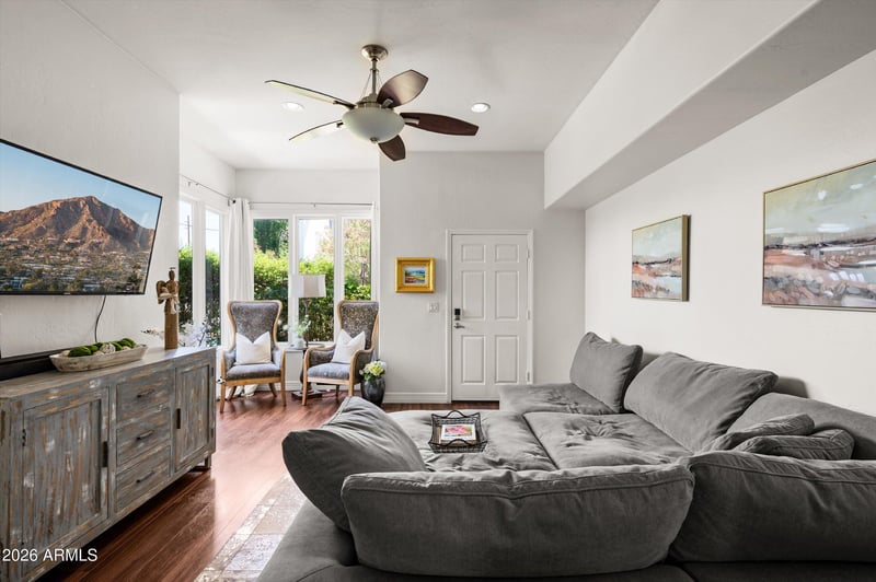 4955 Indian School Rd #9, Phoenix, AZ 85018