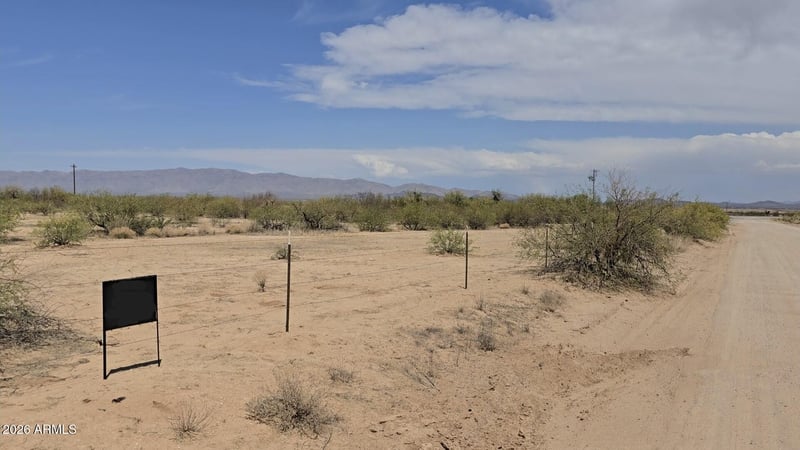 495XX N 527th Dr #-, Aguila, AZ 85320