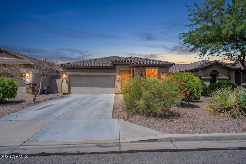 496 Red Mesa Trl, San Tan Valley, AZ 85143