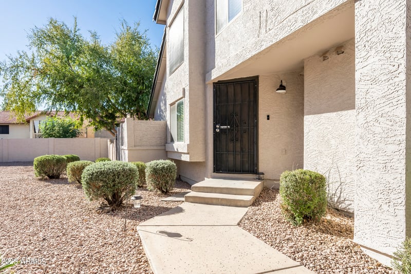 496 S Seawynds Blvd, Gilbert, AZ 85233