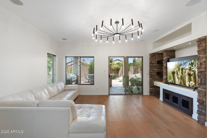 4960 E Colonial Dr, Chandler, AZ 85249