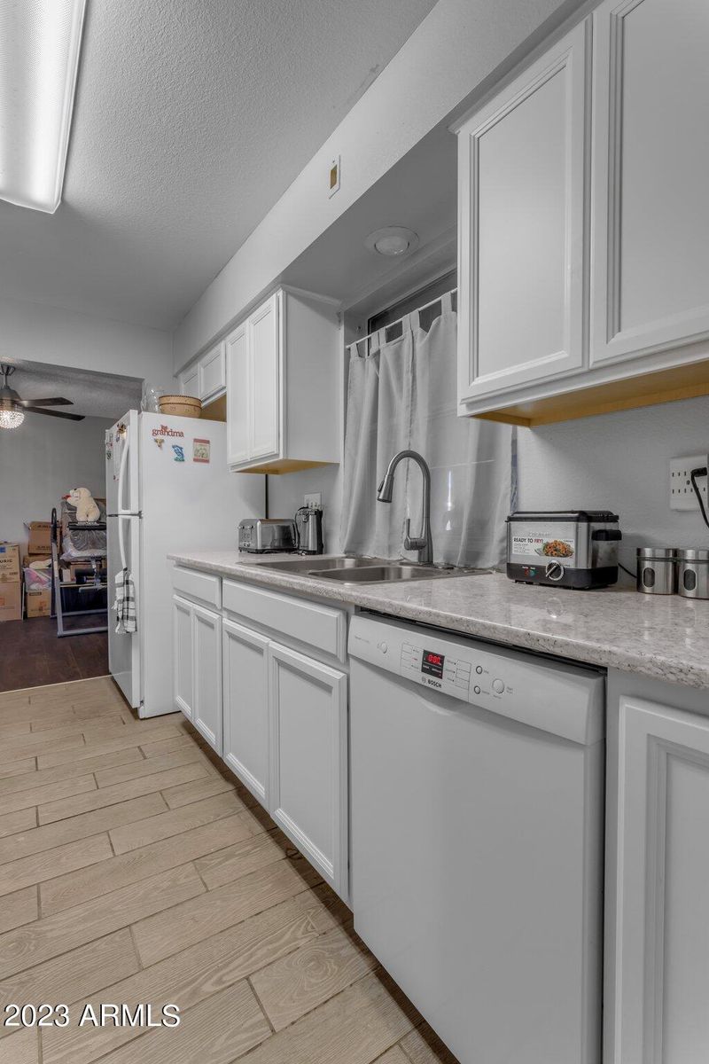 4961 E Florian Ave, Mesa, AZ 85206