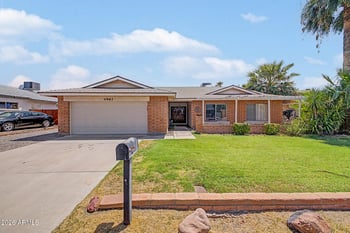 4961 W El Caminito Dr, Glendale, AZ 85302