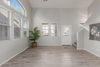 4963 Escuda Dr, Glendale, AZ 85308