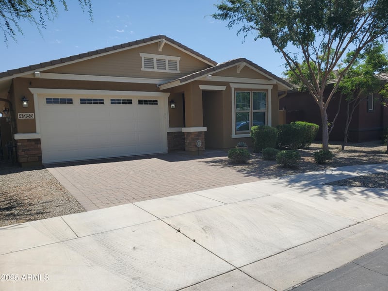 4963 Girard St, Gilbert, AZ 85298