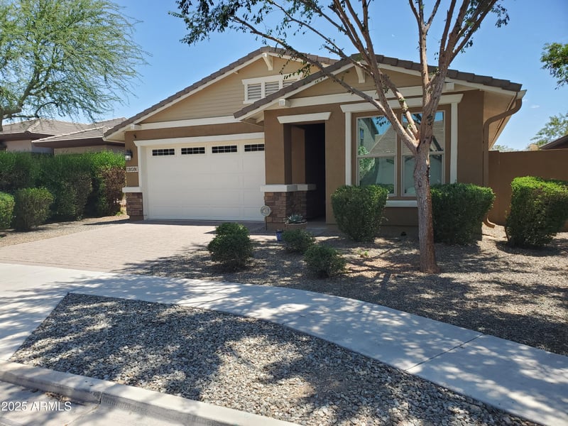 4963 Girard St, Gilbert, AZ 85298