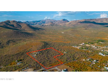 49636 N 15th Ave #-, New River, AZ 85087