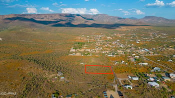 49636 N 15th Ave #-, New River, AZ 85087