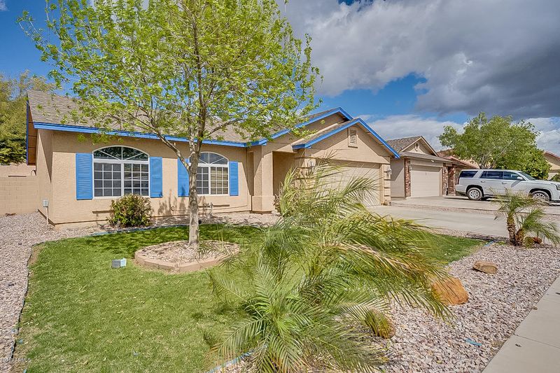 4966 E Magnus Dr, San Tan Valley, AZ 85140