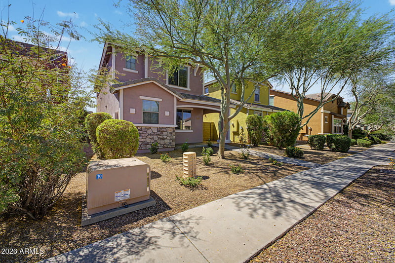 4967 W Escuda Dr, Glendale, AZ 85308