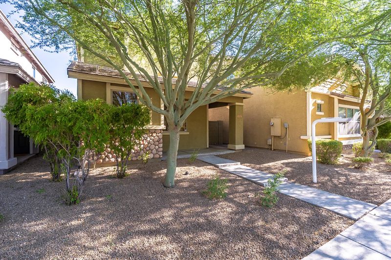 4971 W Escuda Dr, Glendale, AZ 85308