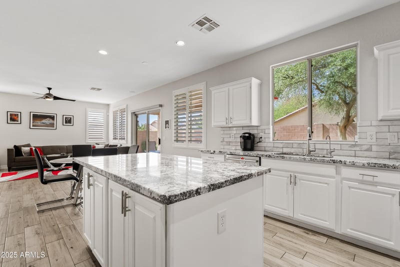 4976 Thunderbird Dr, Chandler, AZ 85249