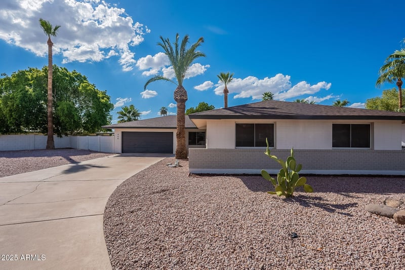 498 Villa Nueva Dr, Litchfield Park, AZ 85340