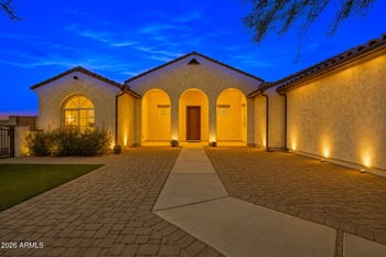498 Chase St, San Tan Valley, AZ 85143