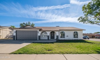 4981 Michelle Dr, Glendale, AZ 85308