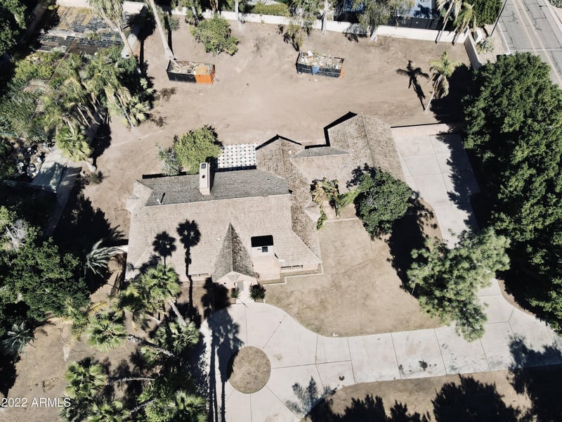 4984 E Camelback Rd, Phoenix, AZ 85018