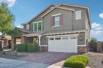 4985 Girard St, Gilbert, AZ 85298