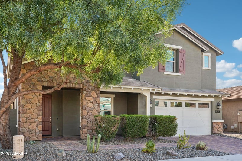 4985 Girard St, Gilbert, AZ 85298