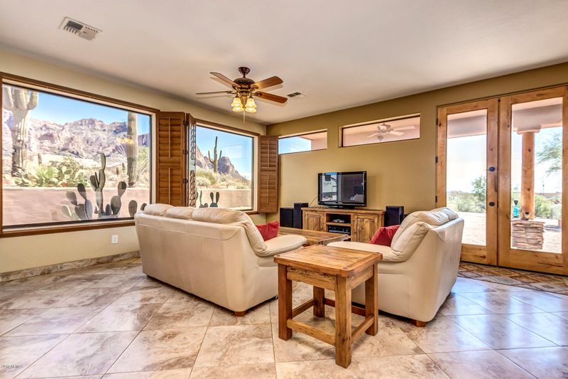 4987 E Mining Camp St, Apache Junction, AZ 85119