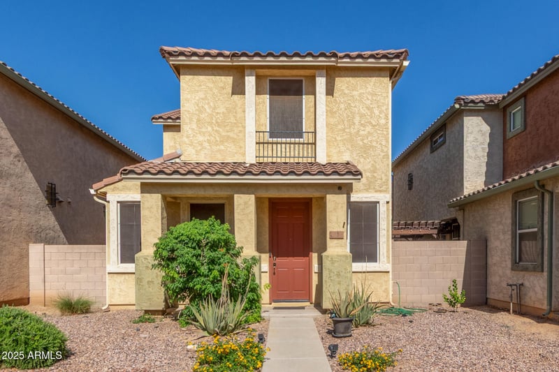 5 87th Ln, Tolleson, AZ 85353