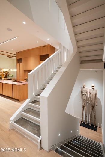 50 Palm Ln, Phoenix, AZ 85003