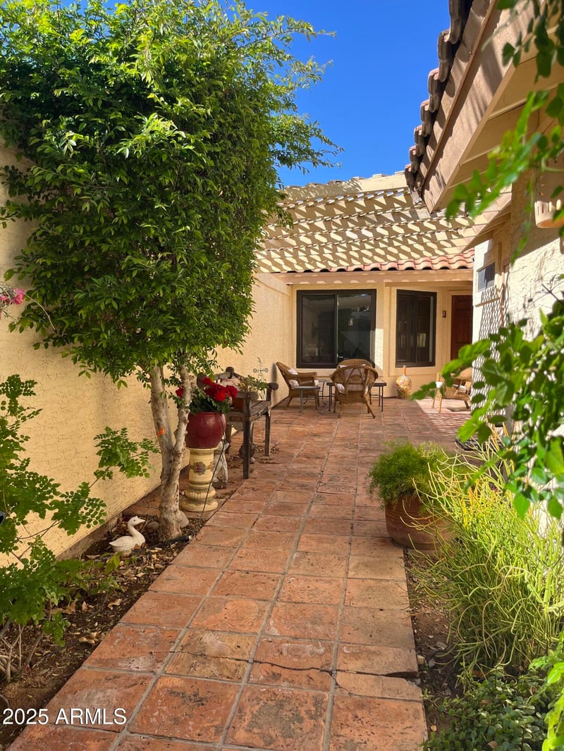 50 W Calle De Arcos --, Tempe, AZ 85284
