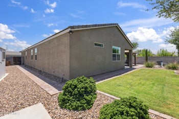 500 Nikita Dr, San Tan Valley, AZ 85140