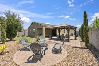 500 Nikita Dr, San Tan Valley, AZ 85140