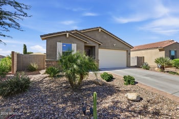 500 Nikita Dr, San Tan Valley, AZ 85140
